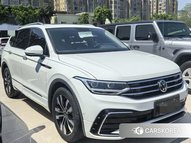 Volkswagen Tiguan L id 4260060 из Китая 12