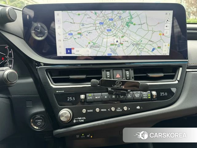 Lexus ES id 4262011 из Китая 14