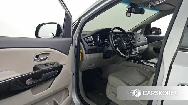 Kia The New Carnival id 3955259 из Кореи 20