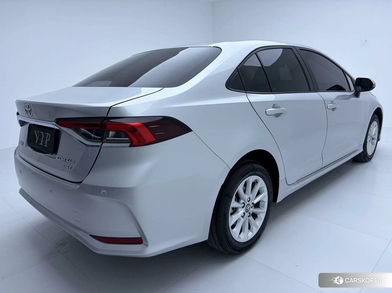 Toyota Corolla id 4504783 из Китая 16