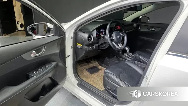 Kia Come New K3 id 3691677 из Кореи 20