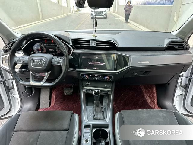 Audi Q3 id 4320775 из Китая 18