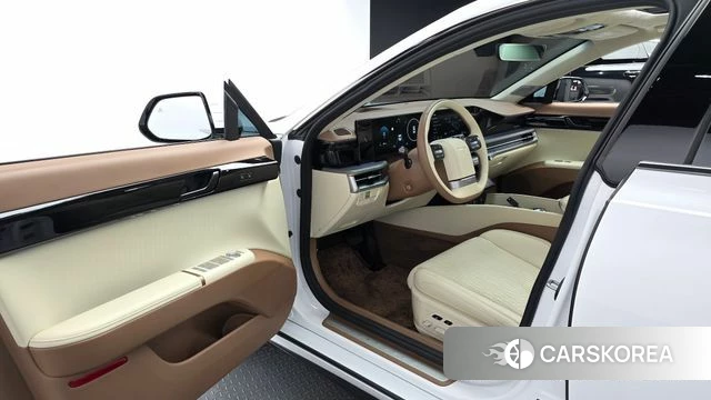 Hyundai Grandeur (GN7) id 4488111 из Кореи 33