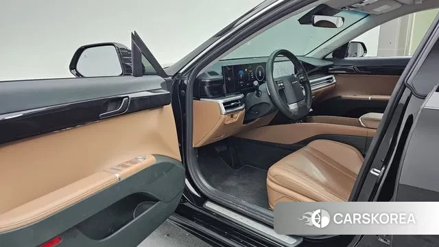 Hyundai Grandeur (GN7) id 3610281 из Кореи 20