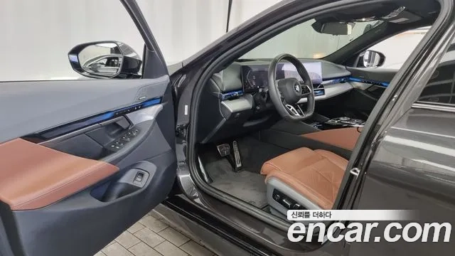 BMW 5 Series (G60) id 2953972 из Кореи 20