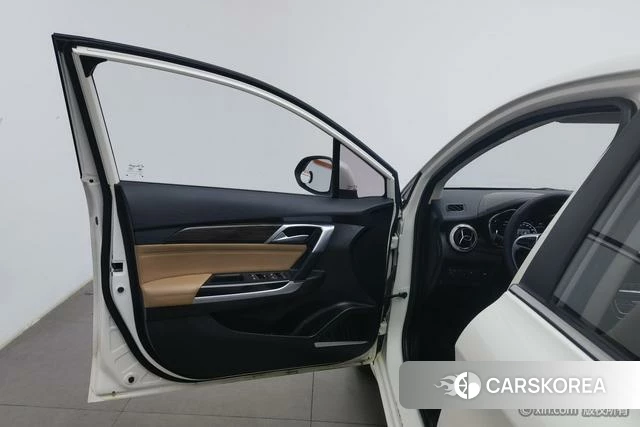 Beiqi Changhe A6 id 4212476 из Китая 24