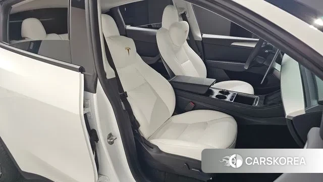 Tesla Model Y id 2984196 из Кореи 20