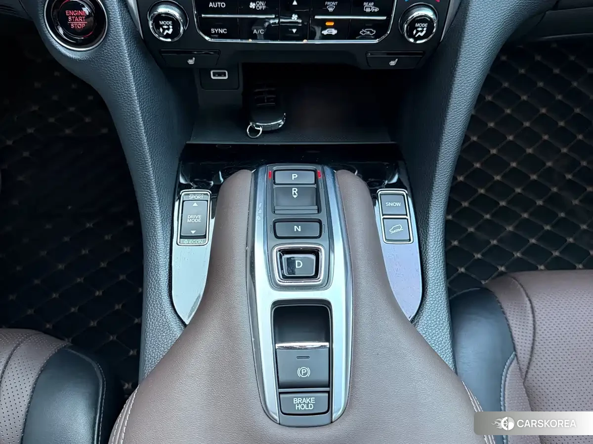 Honda UR-V id 4583605 из Китая 15