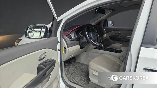 Kia All New Carnival id 4722756 из Кореи 30