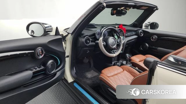 Mini Cooper S Convertible id 4283765 из Кореи 32