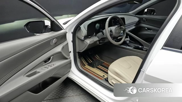 Hyundai The New Avante (CN7) id 4185551 из Кореи 32