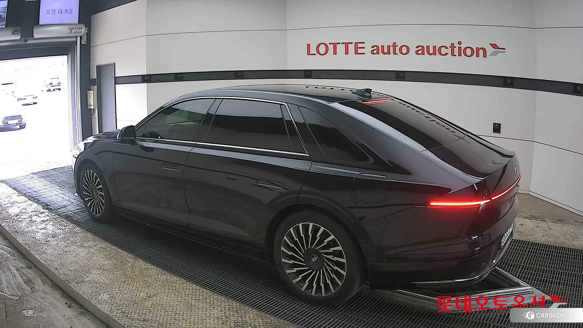 Hyundai Grandeur id 3869242 из Кореи 38