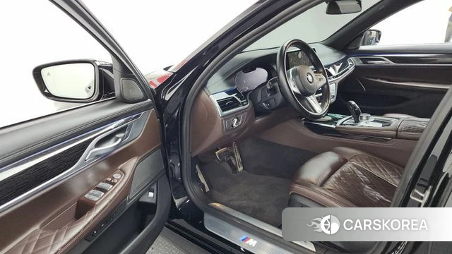 BMW 7 Series (G11) id 4585948 из Кореи 35