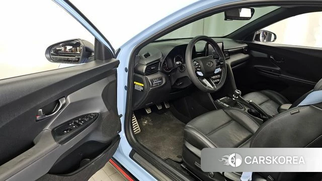Hyundai Veloster (JS) id 4411160 из Кореи 32