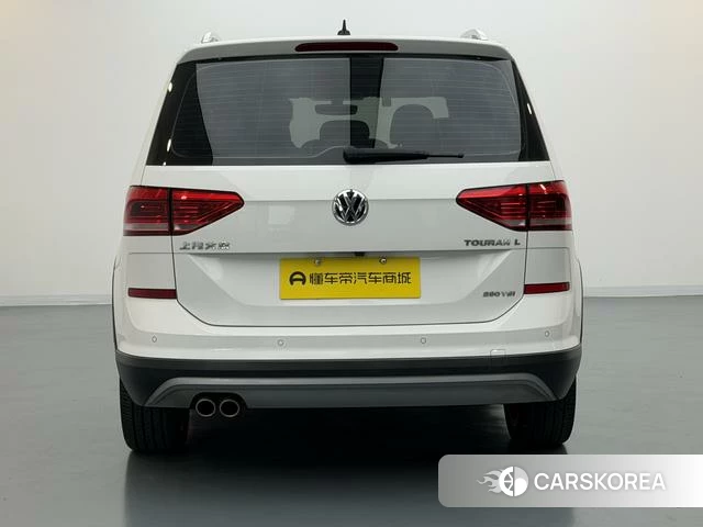 Volkswagen Touran L id 4238176 из Китая 20
