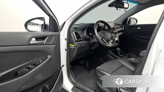 Hyundai All New Tucson id 4581444 из Кореи 32