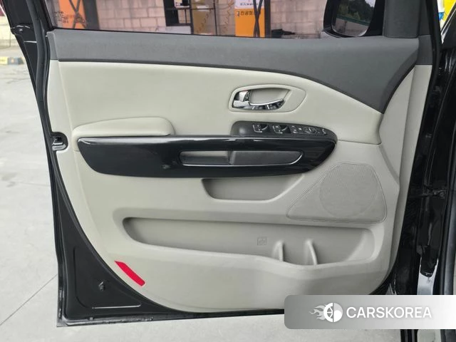 Kia All New Carnival id 4496989 из Кореи 20