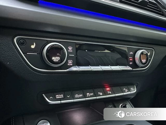 Audi Q5L Sportback id 3895939 из Китая 23