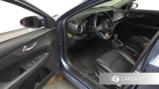 Kia Come New K3 id 3661895 из Кореи 21