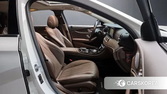 Mercedes-Benz E-Class W213 id 3692722 из Кореи 20