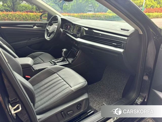 Volkswagen Passat id 4262146 из Китая 13