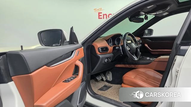 Maserati Levante id 4647628 из Кореи 36