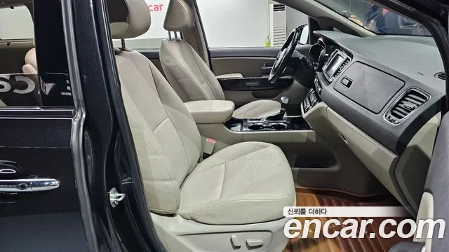 Kia The New Carnival id 2922732 из Кореи 20