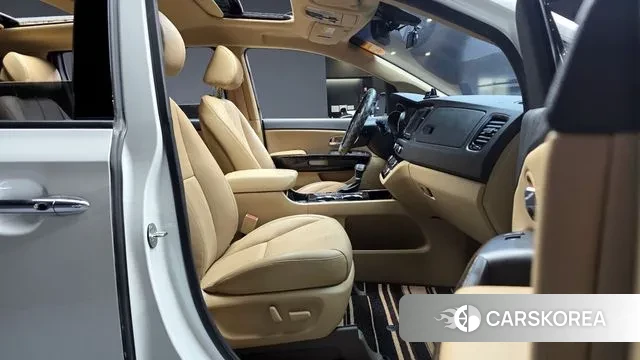 Kia The New Carnival id 3578663 из Кореи 20