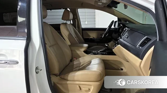 Kia The New Carnival id 3656872 из Кореи 20