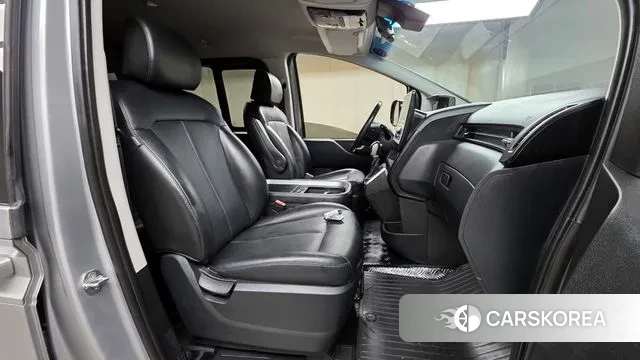 Hyundai Staria id 3148021 из Кореи 20