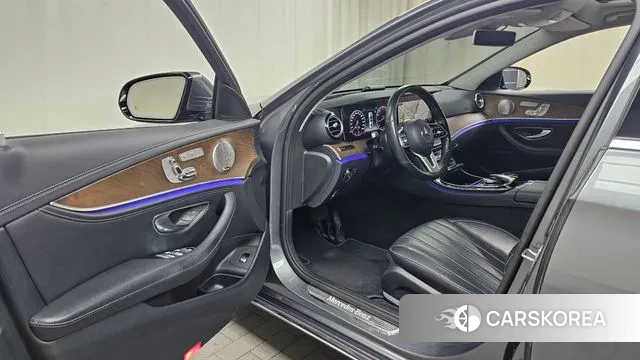 Mercedes-Benz E-Class W213 id 3651623 из Кореи 20