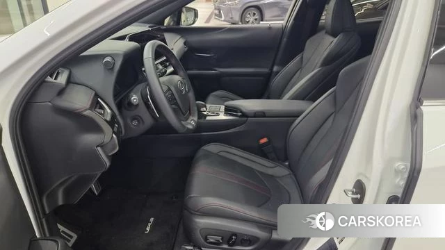 Lexus UX300h id 4773329 из Кореи 20
