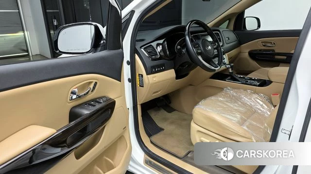 Kia The New Carnival id 3955170 из Кореи 20