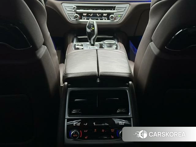 BMW 7 series id 4260501 из Китая 21