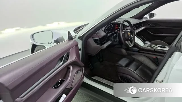 Porsche Taycan id 3676476 из Кореи 20