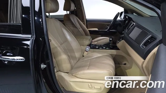 Kia The New Carnival id 2928181 из Кореи 20