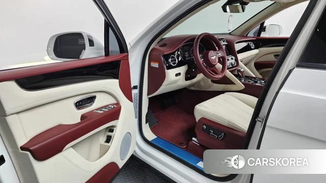 Bentley Bentayga id 4487977 из Кореи 36