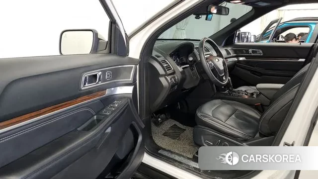 Ford Explorer id 3718611 из Кореи 20