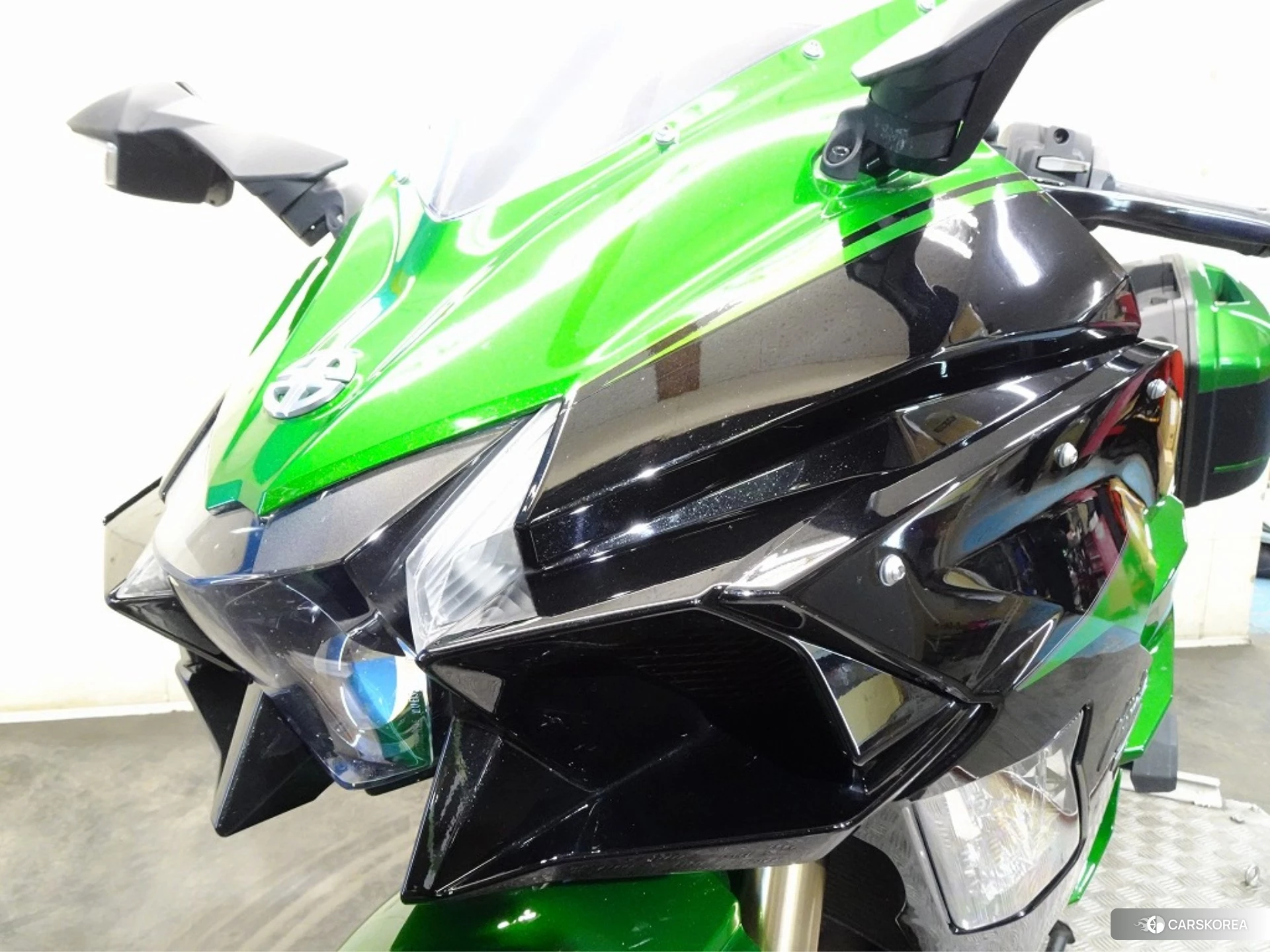 Kawasaki NINJA H2 SX SE id 4192778 из Японии 31