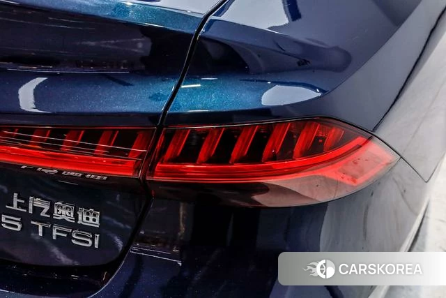 Audi A7L id 4335699 из Китая 34