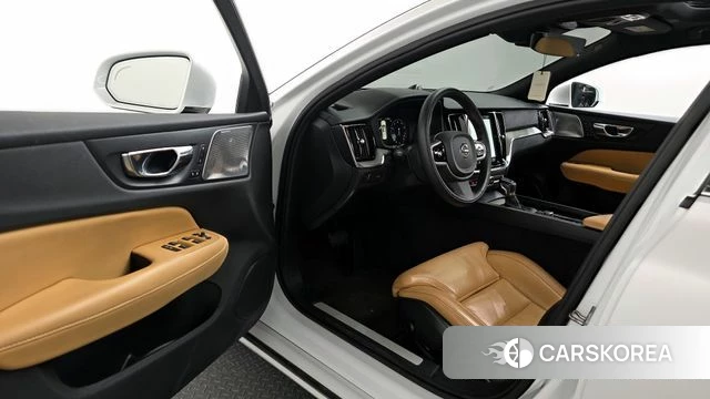 Volvo S60 3rd generation id 4331403 из Кореи 37