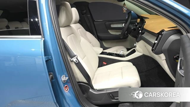 Volvo XC40 id 4635014 из Кореи 39