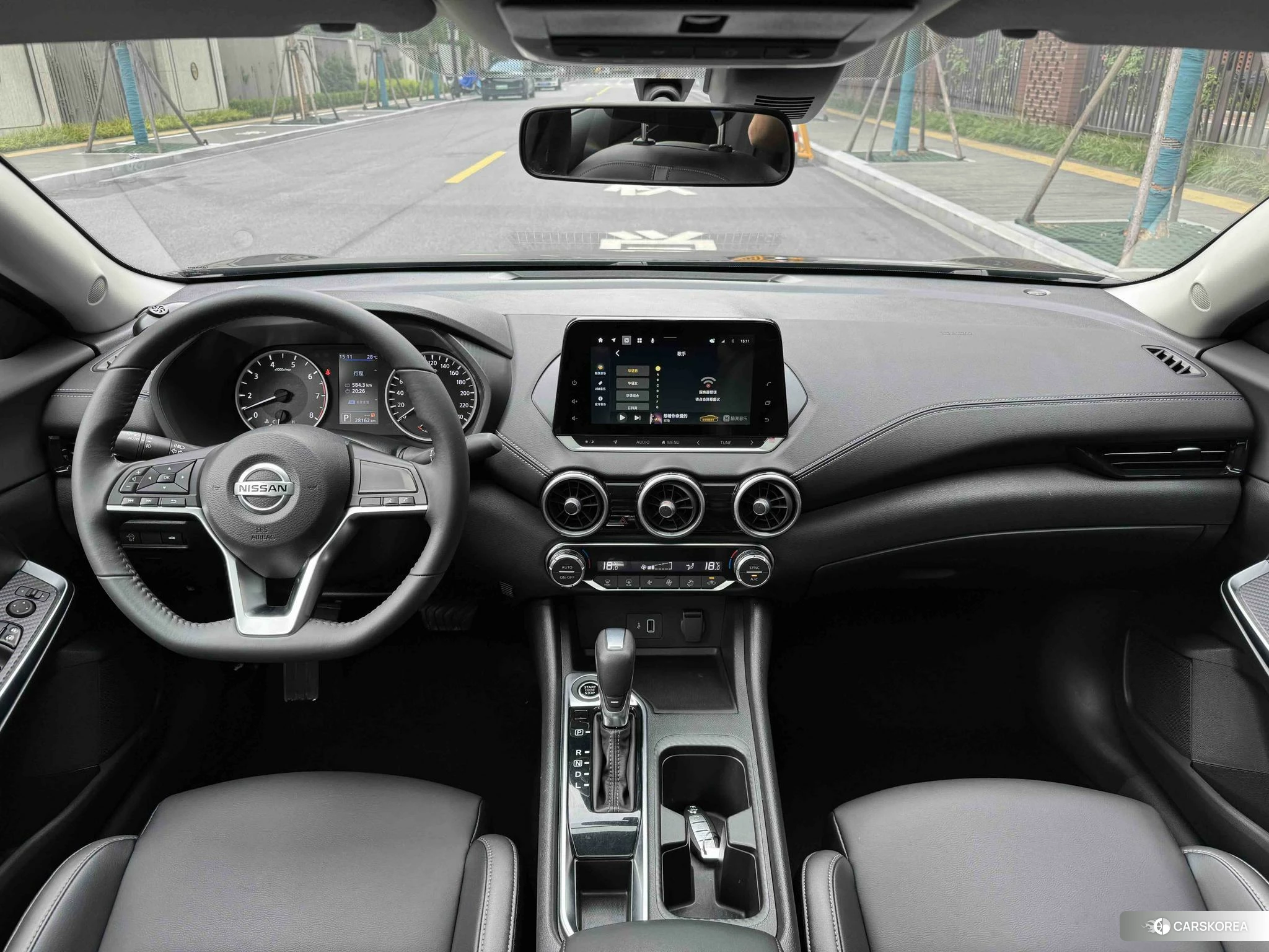 Nissan Xuan Yi id 4420803 из Китая 14