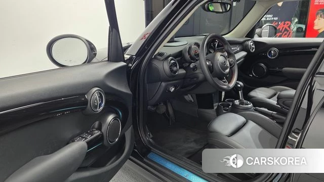Mini Cooper S id 4317786 из Кореи 30
