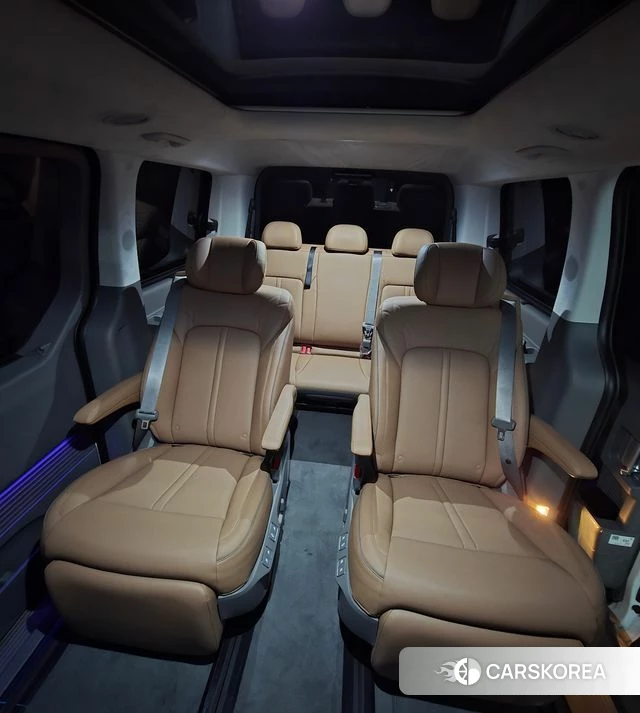 Hyundai Staria id 4584160 из Кореи 14