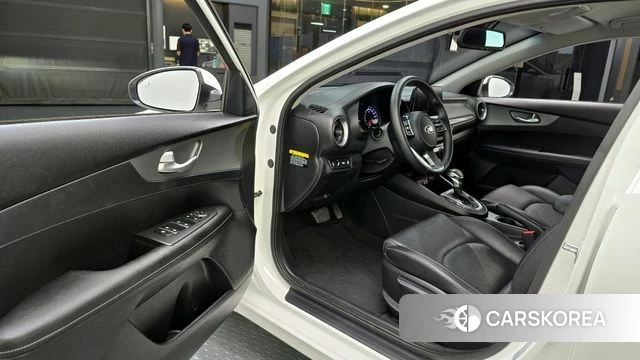 Kia Come New K3 id 4203905 из Кореи 20