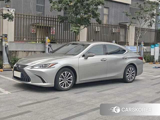 Lexus ES id 4392234 из Китая 16
