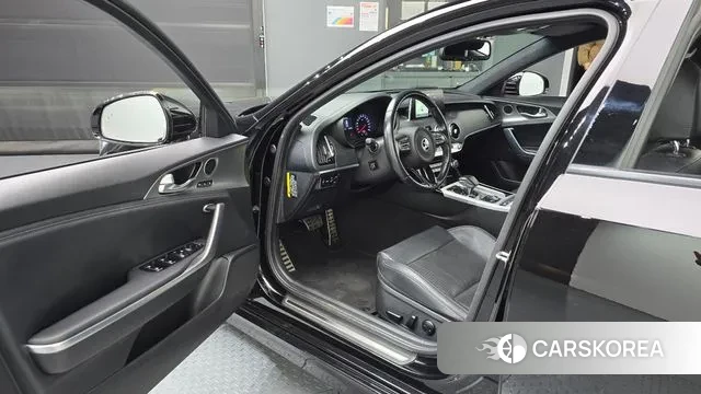 Kia Stinger id 3434447 из Кореи 20