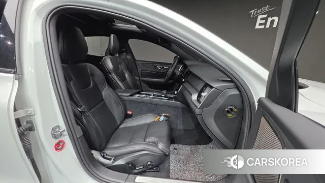 Volvo S60 3rd generation id 3702125 из Кореи 20