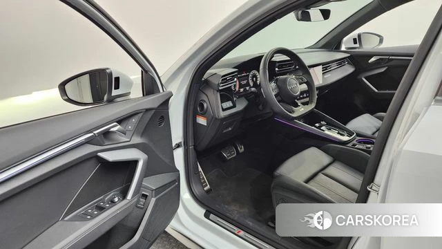 Audi A3 (8Y) id 4200863 из Кореи 33